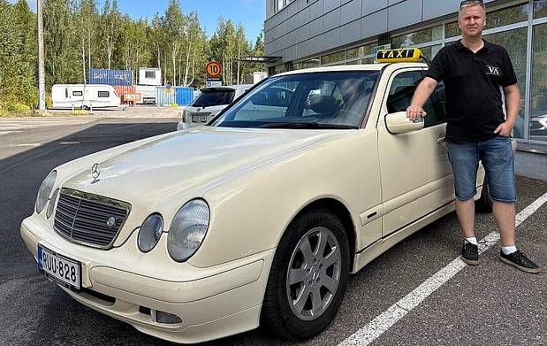 Dizelski Mercedes E-Klase iz 2002. godine s više od 2,2 miliona pređenih kilometara