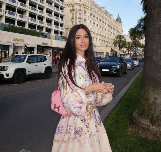 Đina Džinović je ovako izgledala pre estetskih korekcija FOTO