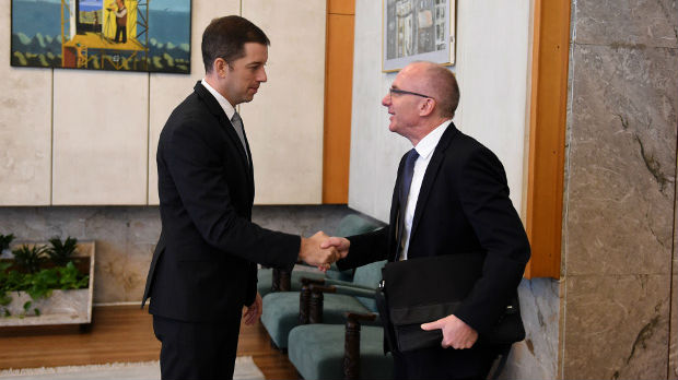 Đurić sa ambasadorom Nemačke: Zabrinuti smo zbog pritisaka na Srbe