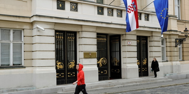 Dnevnik Ane Frank izbačen iz lektire u Hrvatskoj