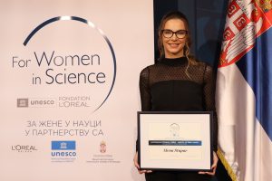 Dobitnica stipendije “Za žene u nauci“ dr Alena Stupar