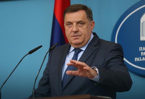 Dodik: Agencija za bankarstvo ostaje u nadležnosti Srpske