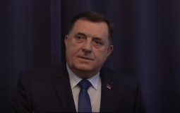
					Dodik: Genocid nad Srbima je zvanična politika hrvatske države 
					
									