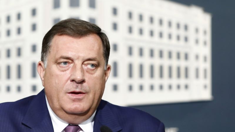 Dodik: Izborna komisija opstruiše referendum