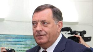 Dodik: Neću ući u Predsedništvo bez zastave RS