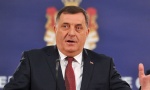 Dodik: Poštovati legalno izabrane institucije i predsednika Srbije