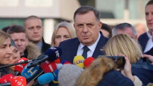 Dodik: Republika Srpska ne može prihvatiti Šmitove nametnute odluke