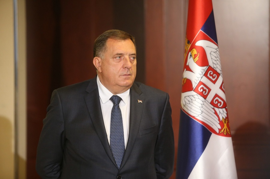 Dodik: Tražiti rješenja za povećenje plata u realnom sektoru