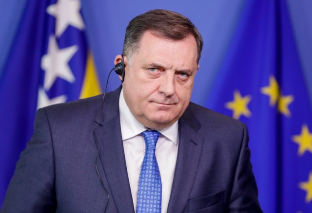 Dodik najavio: Republika Srpska će ponovo imati svoju vojsku VIDEO