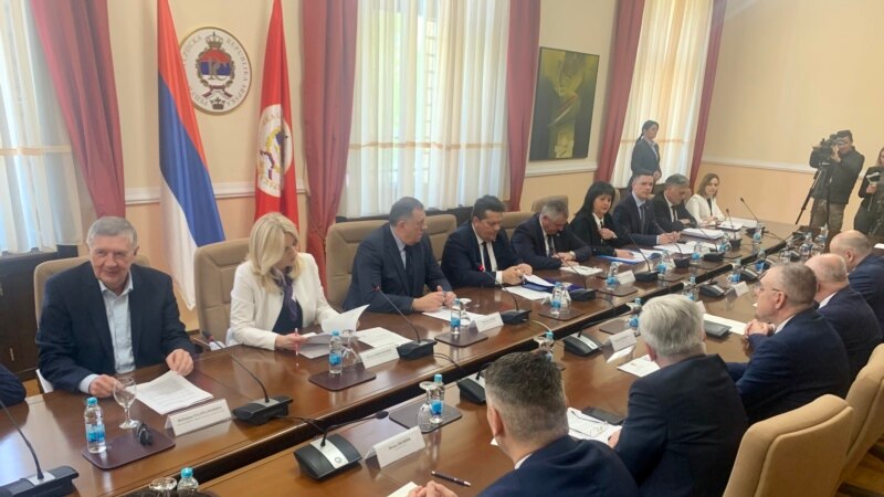 Dodik najavio nove blokade institucija BiH zbog državne imovine
