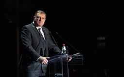 
					Dodik najavio novi sastanak SNSD, HDZ i SDA oko formiranja Saveta ministara BiH 
					
									