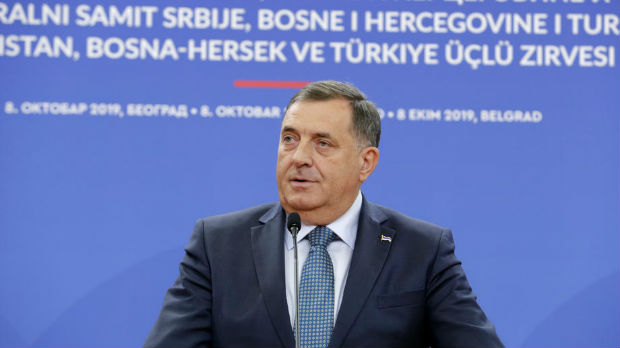 Dodik ponovio da je za odlaganje Đukanovićeve posete BiH