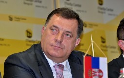 
					Dodik razgovarao u Budimpšeti s predstavnicima Samouprave Srba u Mađarskoj 
					
									