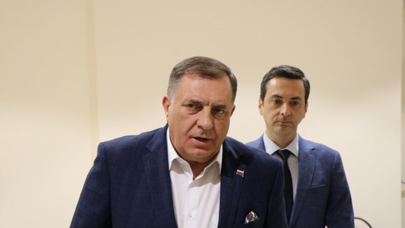 Dodik traži ostavku predsjedavajućeg Predsjedništva BiH Šefika Džaferovića