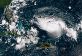 Dorijan prerastao u uragan; Vanredno stanje, bojazan da će postati najjači u istoriji SAD