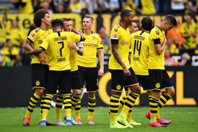 Dortmund samleo Augzburg, Leverkuzen izvukao pobedu