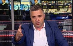 
					Dragan J. Vučićević: Novinarska udruženja da osude Đilasov pokušaj gašenja slobode medija 
					
									