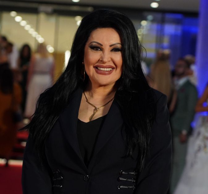 Dragana Mirković kumovala ovom estradnom paru, čiji se brak završio krahom: Evo u kakvim je odnosima sa njima danas