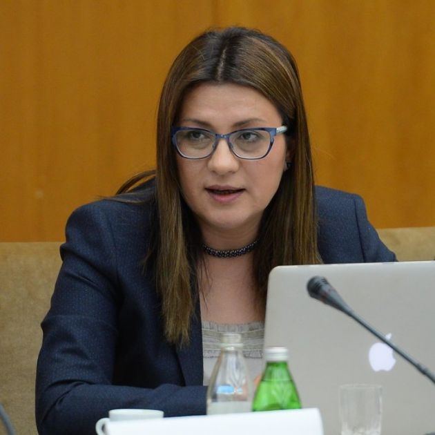 Dragojlovićeva: Vlada iz svega oko zakona o eksproprijaciji treba da izvuče pouke