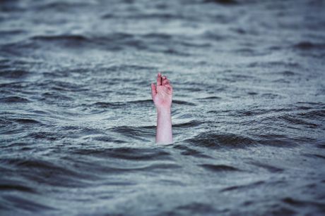 Drama na jezeru Gazivode: Mladić iz Novog Pazara ušao da se okupa i nestao