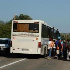Drama srpske dece u Španiji se nastavlja: Pola dece je BOLESNO, pola nema NOVCA, a ceo dan sede u autobusu
