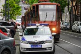 Drama u Beogradu: Muškarac pretio nožem deci? VIDEO