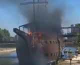 Drama u Skoplju: Gorela čuvena galija u koritu reke Vardar VIDEO