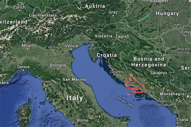 Drama u Splitu: Potonuo brod, turisti spasili posadu