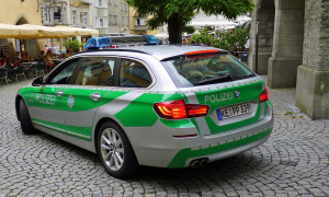 Drama u centru Berlina: Zapalio se muškarac, policija odbija da govori o motivima