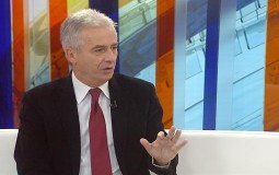 
					Drecun: Mogerini šalje poruku Albancima da ne mogu odustati od Briselskog procesa 
					
									