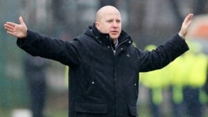 „Drhti mi glas dok se opraštam“: Nikolić napustio CSKA i preuzima AEK