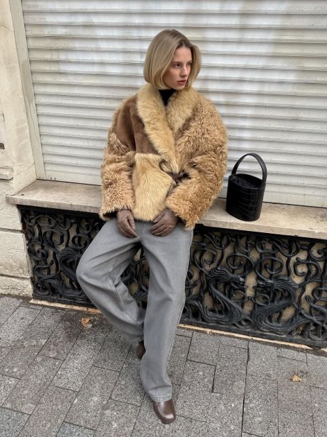 „Driving“ kožne rukavice postaju deo svakodnevnih business to casual outfita