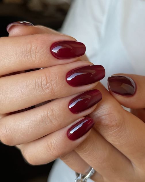 Drogerijski lakovi za nokte sa gel efektom: Izdvajamo naše favorite