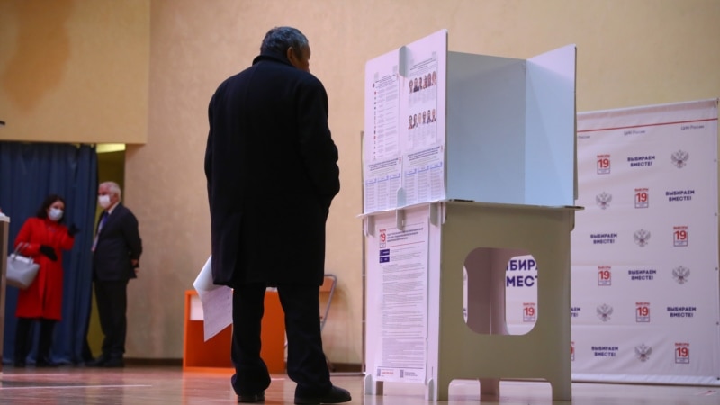 Drugi dan parlamentarnih izbora u Rusiji, opozicija spominje prevaru