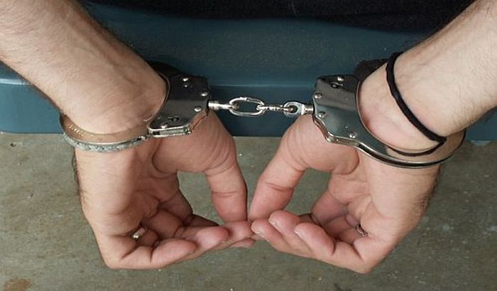 Državljani Srbije uhapšeni zbog droge na žurci u Ulcinju