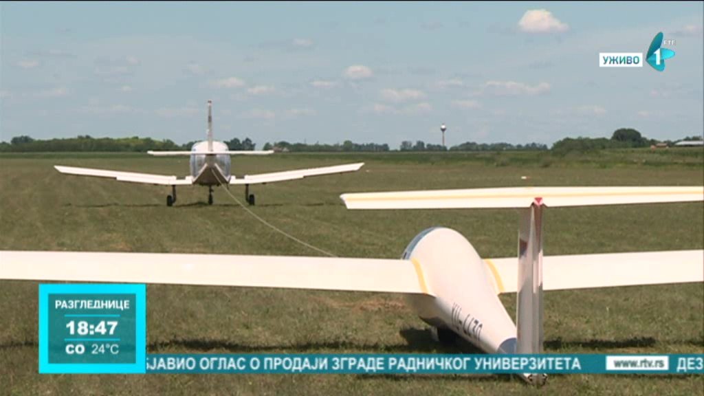 Državno prvenstvo u vazduhoplovnom jedriličarstvu na aerodromu u Čeneju