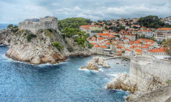 Dubrovnik: Deaktivirana mina koju je more izbacilo na plažu