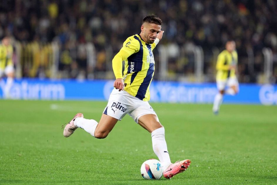 Dušan Tadić novi fudbaler Al Vahde