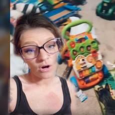Dva dana je molila sina da pokupi igračke, a onda ga je KAZNILA na SUROV način! (VIDEO)