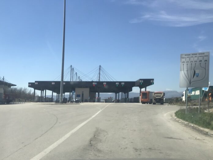 Dva hapšenja na Merdaru pre utakmice sa Albanijom – jedan još u pritvoru, drugi platio 500.000 dinara