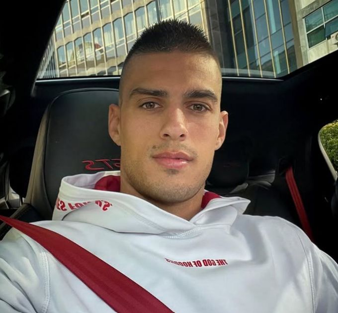 Dva meseca posle skandala, Vujadin Savić prvi put u javnosti: Osvanule fotografije, ali GDE JE MIRKA VASILJEVIĆ?!