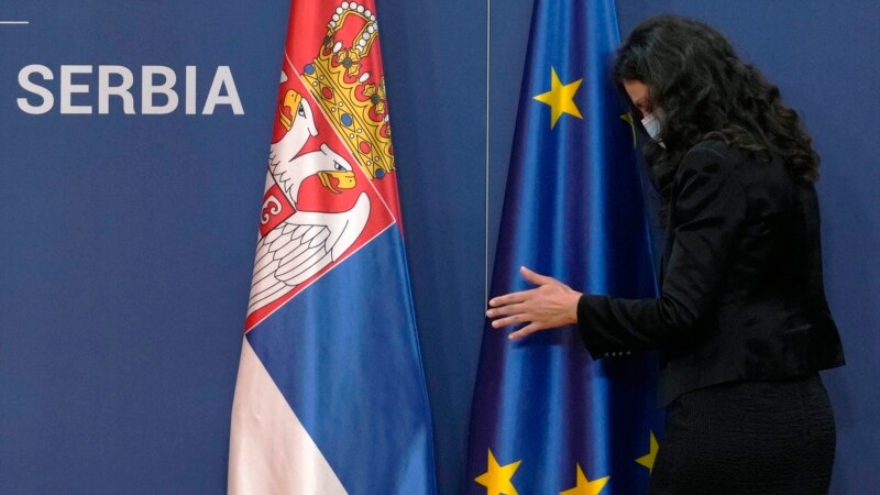 Dve decenije samita u Solunu: Srbija rizikuje da postane najnazadnija država  na evropskom putu