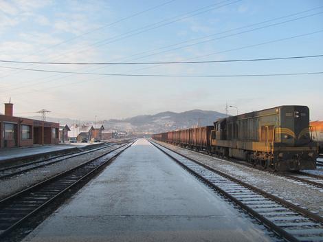 Dve i po decenije železnice koja je „najavljivala ratove”: Poslednju prugu u SFRJ gradili omladinci