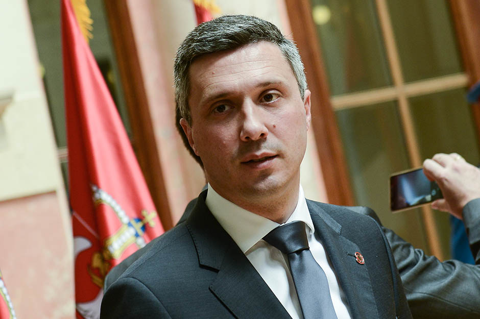 Dveri: Raspustiti Bošnjačko nacionalno veće  