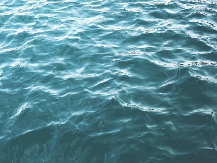 Dvoje dece se utopilo u jezeru na Kosovu i Metohiji