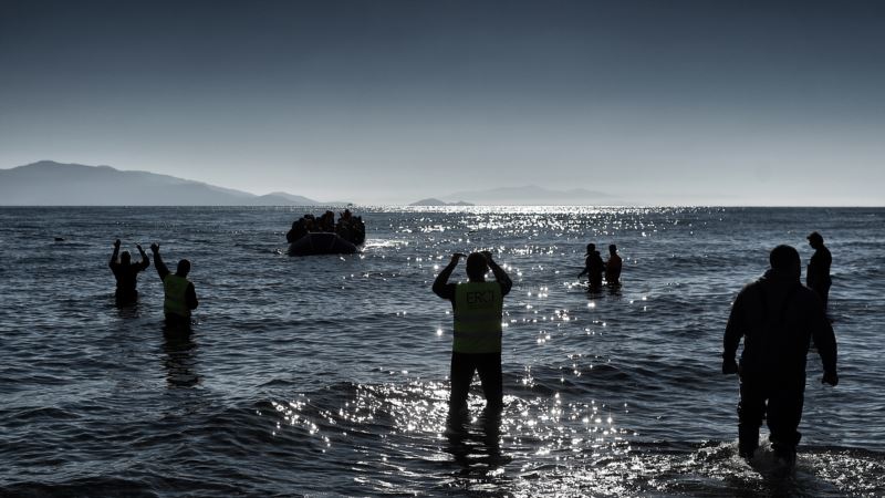 Dvoje djece umrlo nakon što se potopio brod s migrantima