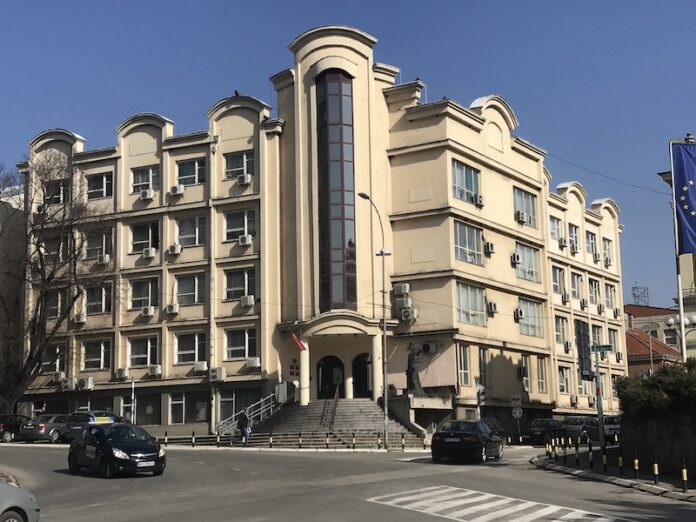 Dvojica Prokupčana osumnjičena za postavljanje nelegalnih aparata “kranova za igračke”