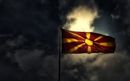 
					Džaferi posle podne raspisuje izbore za predsednika Severne Makedonije 
					
									