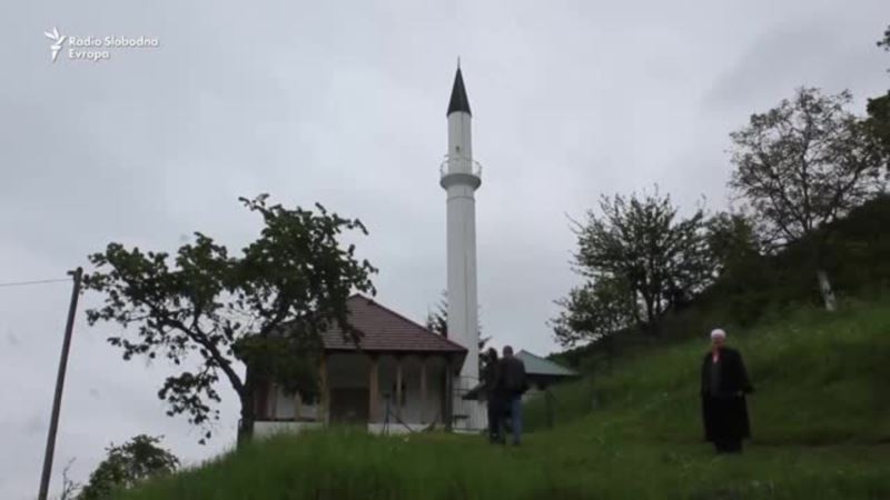 Džamija i selo bez vjernika