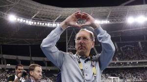 Džon Tekstor priznao greške u vođenju Liona i najavio povlačenje iz svakodnevnog rada kluba